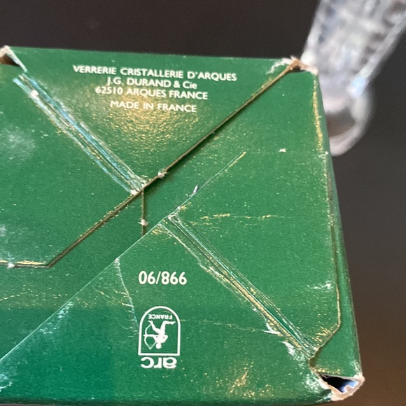 Cristal d’ Arques 24% lead Crystal bud flower vase box design w/box 7 3/4” - Picture 9 of 9